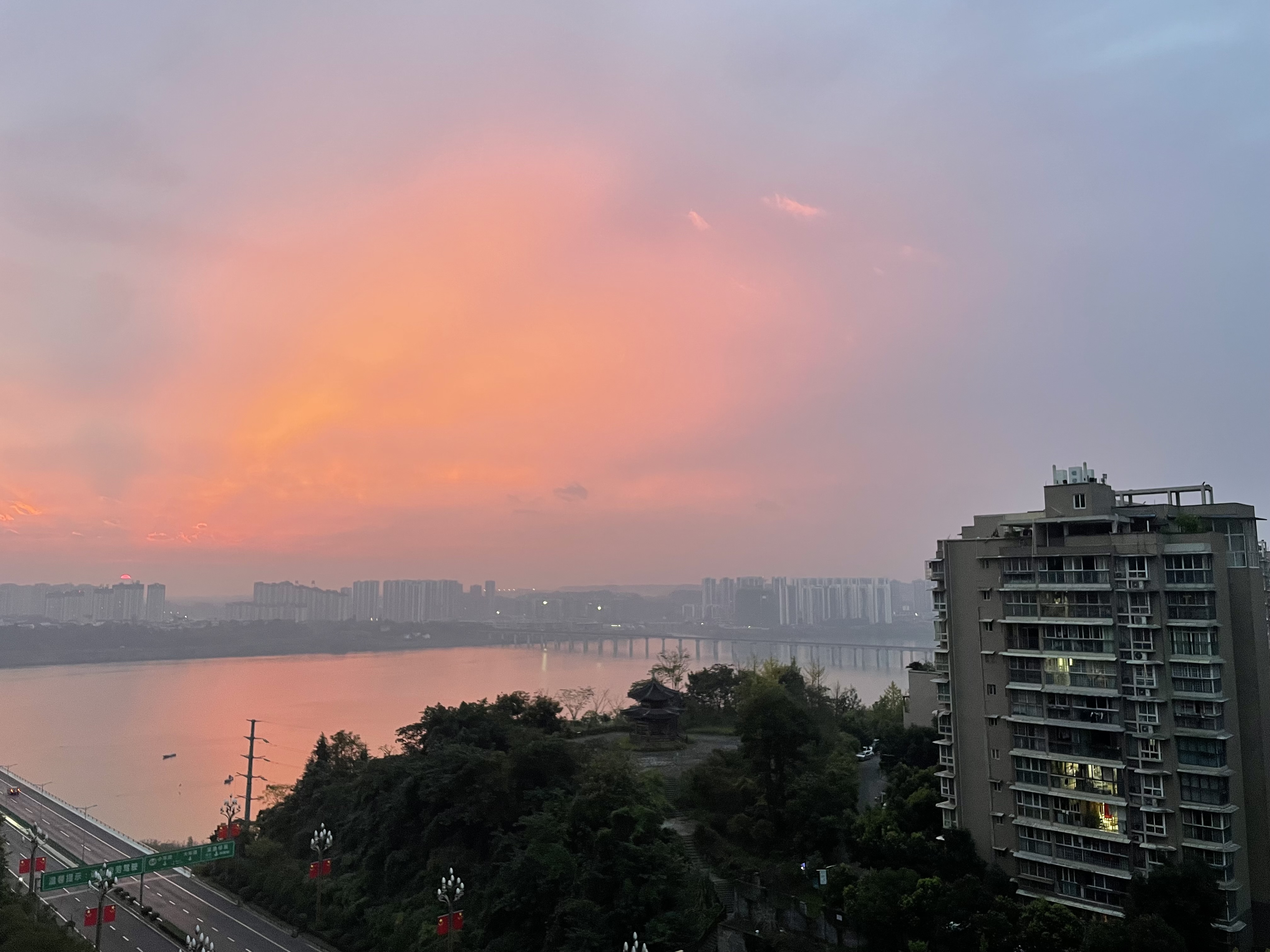 我可以完成500字的文案编写