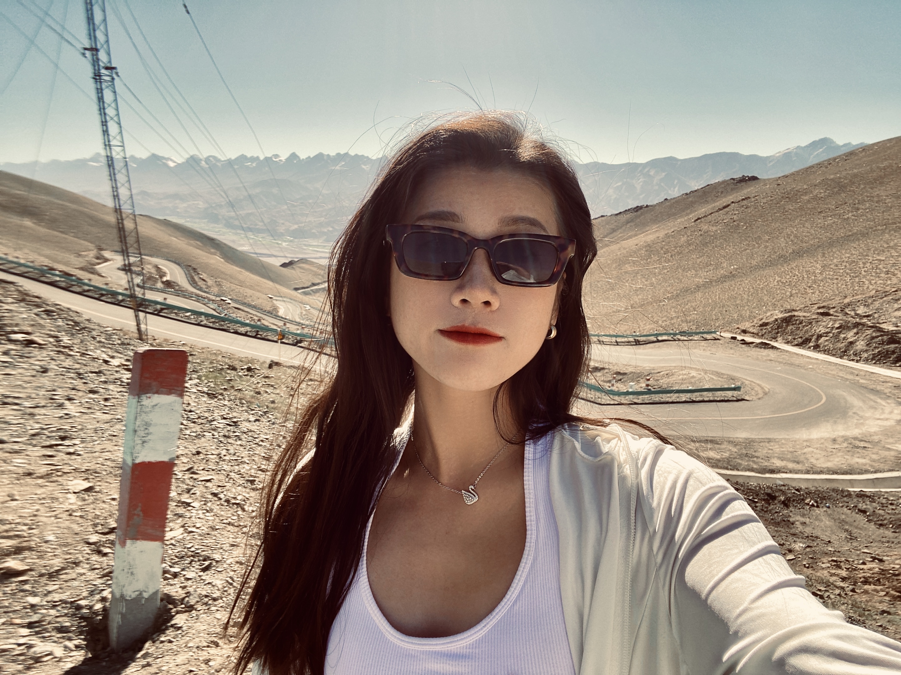 我可以20分钟一场游戏陪聊、陪玩，打辅助，随叫随到，晚上都有时间。