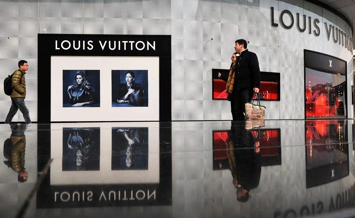 我可以完成10秒MG动画，10秒特效包装