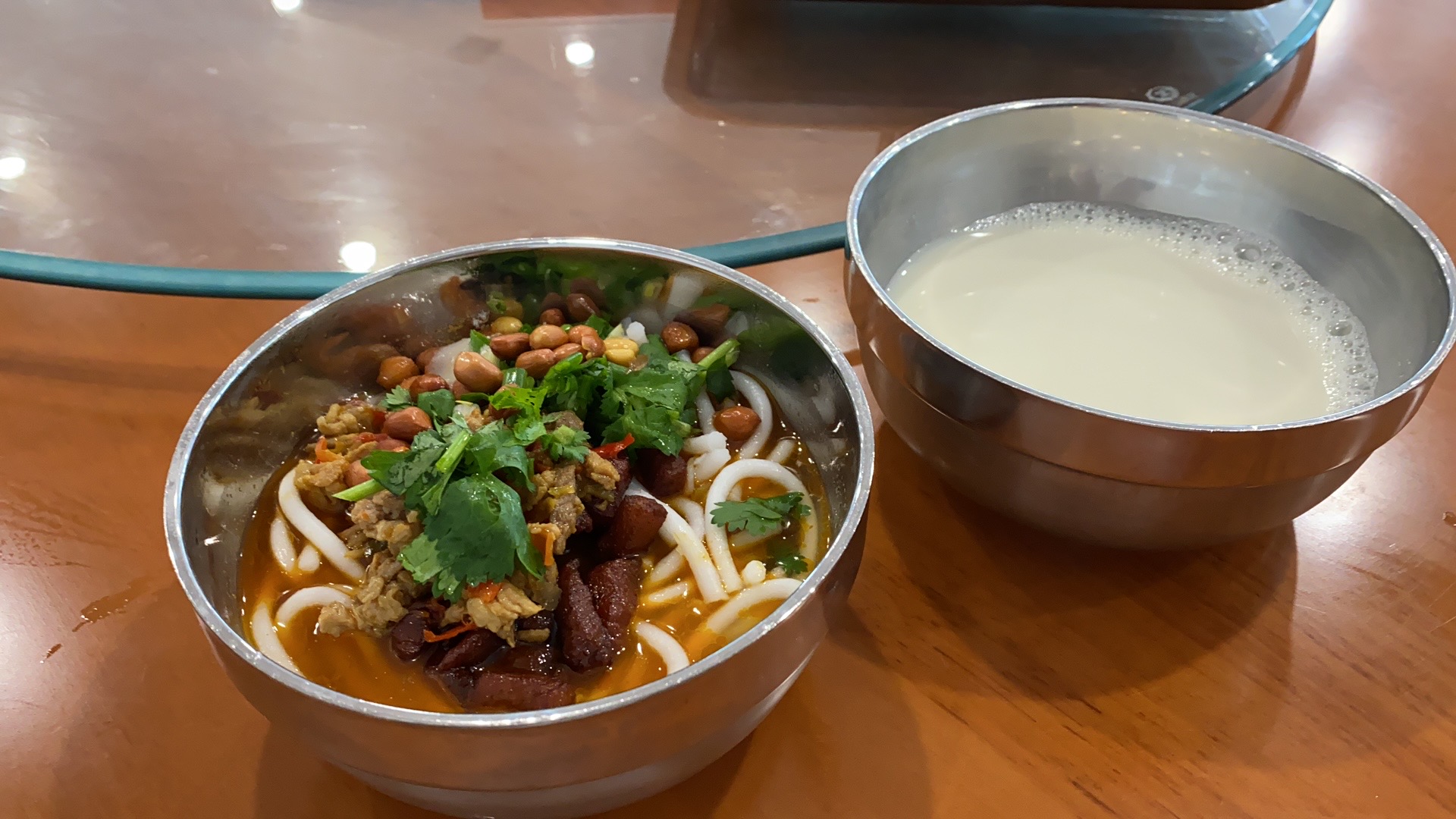 我可以各类网站，系统，app，小程序的一次开发或者对接需求，电话微信同号18166774339