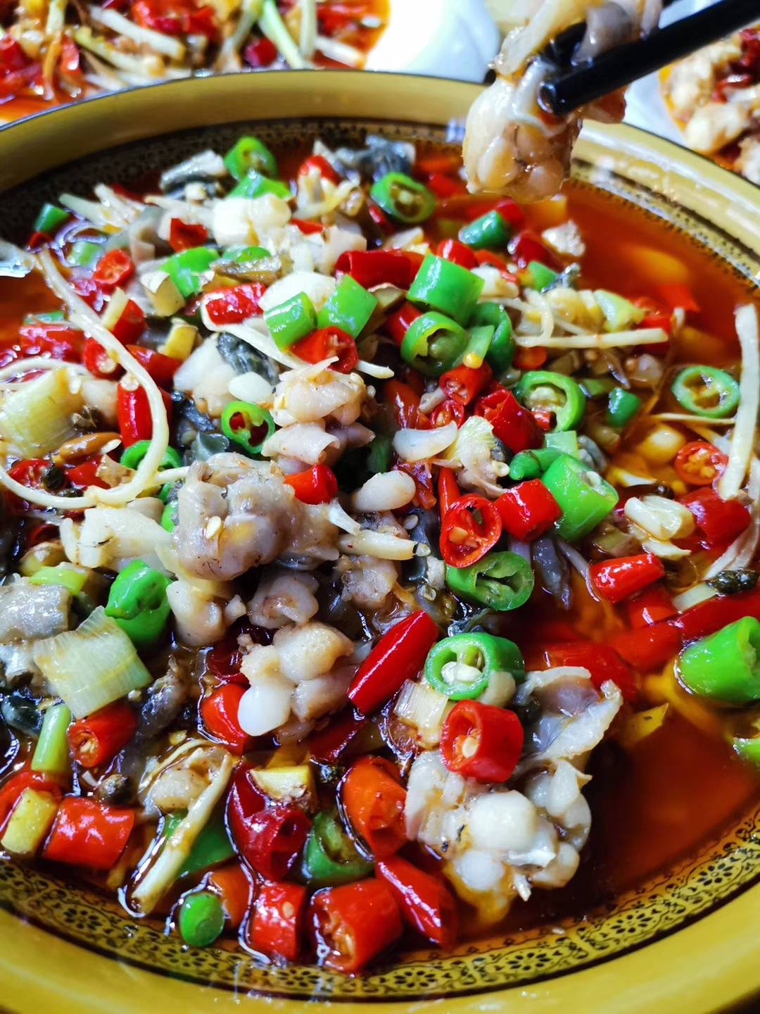 我可以为你提供十道经典川菜（自贡菜）烹饪详细教程