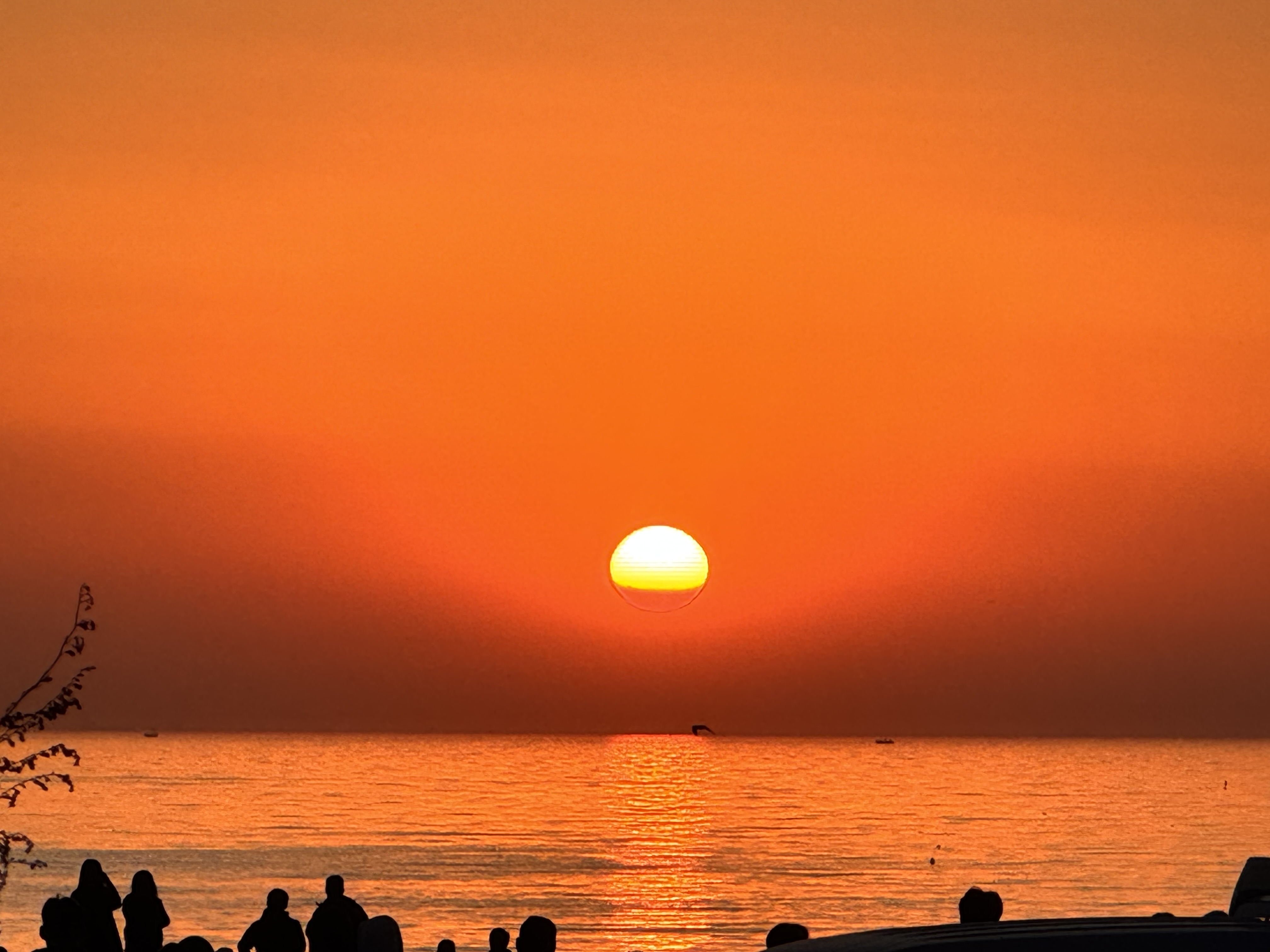 我可以提供10分钟内视频剪辑润色，细节制作服务