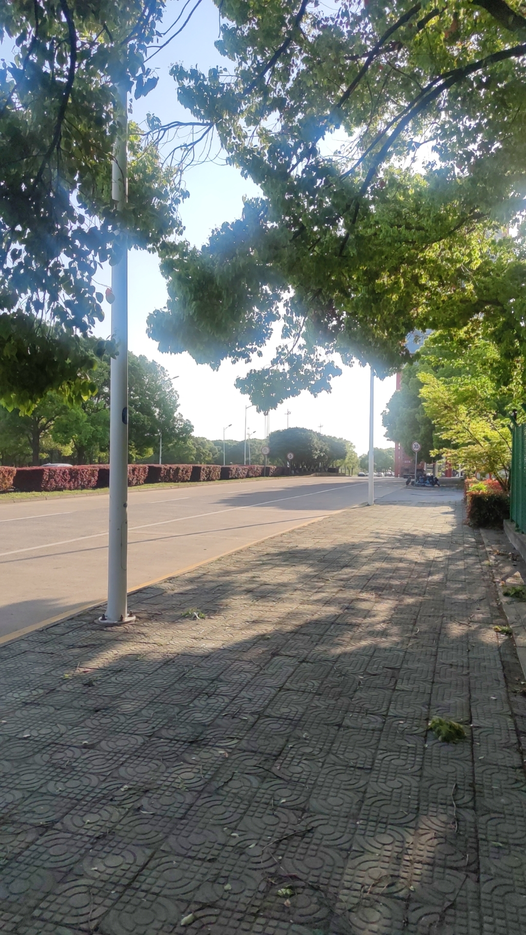 我可以2天给核算成本以及装订凭证账簿，迅速连续解决财务问题并确保信息安全。