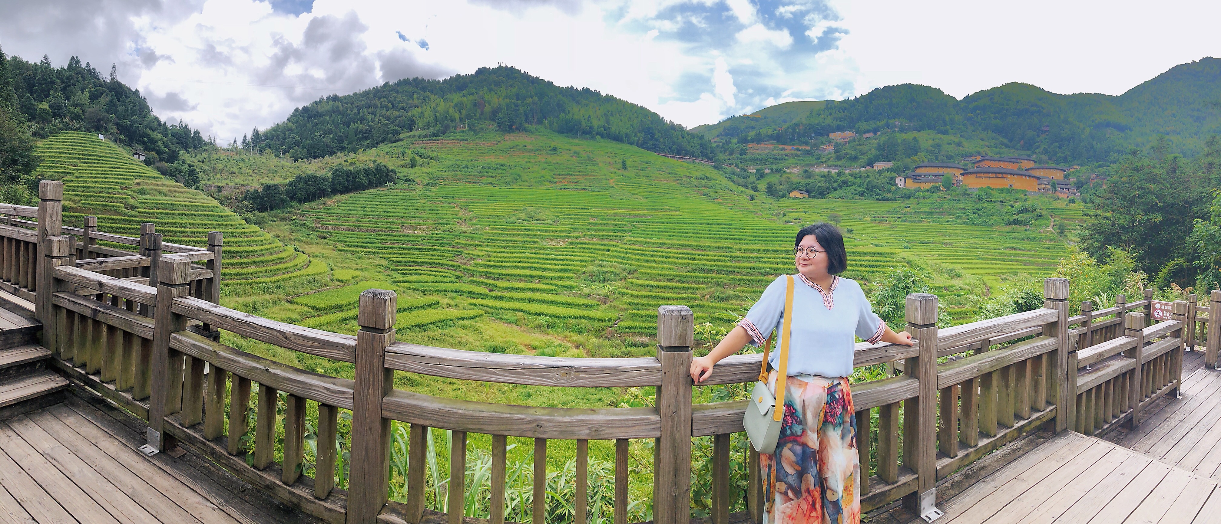 我可以1、粤语视频转录成普通话，校对字幕，全文通顺流畅，文案语意清晰，标点规范 2、粤语俚语、暗含意义标注