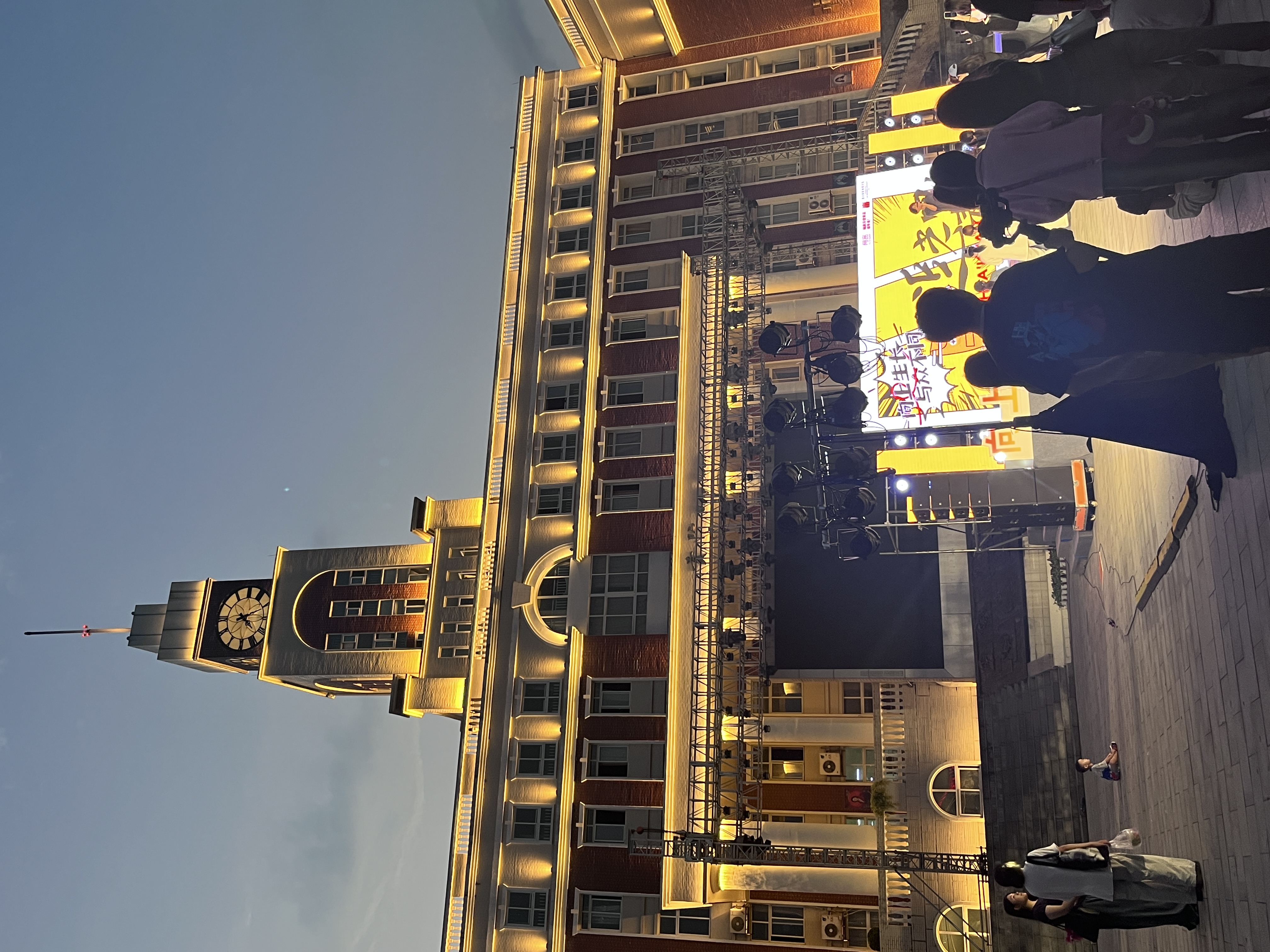 我可以1视频配音 主持 文案编写