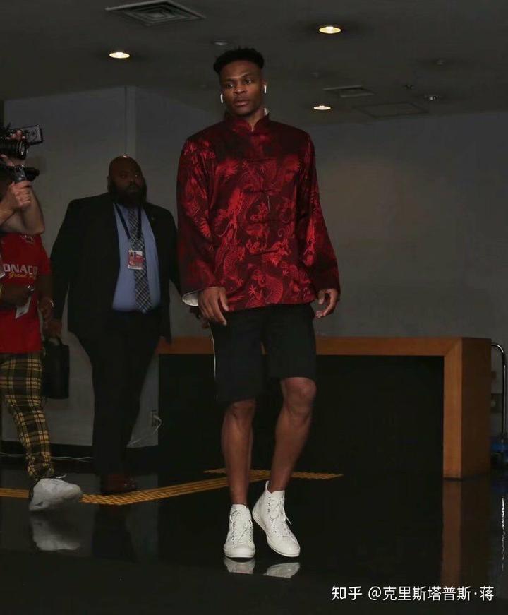 我可以给您的视频配音5分钟