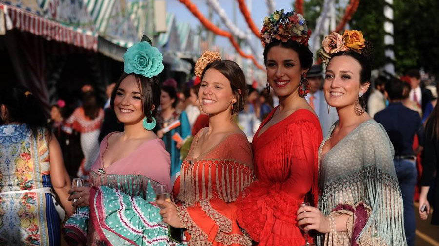 我可以做一份国际国内旅游计划及预订服务