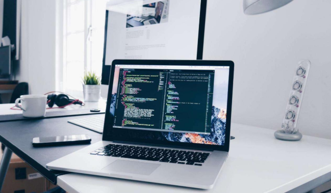 我可以1、系统部署、安全加固；2、桌面云部署；