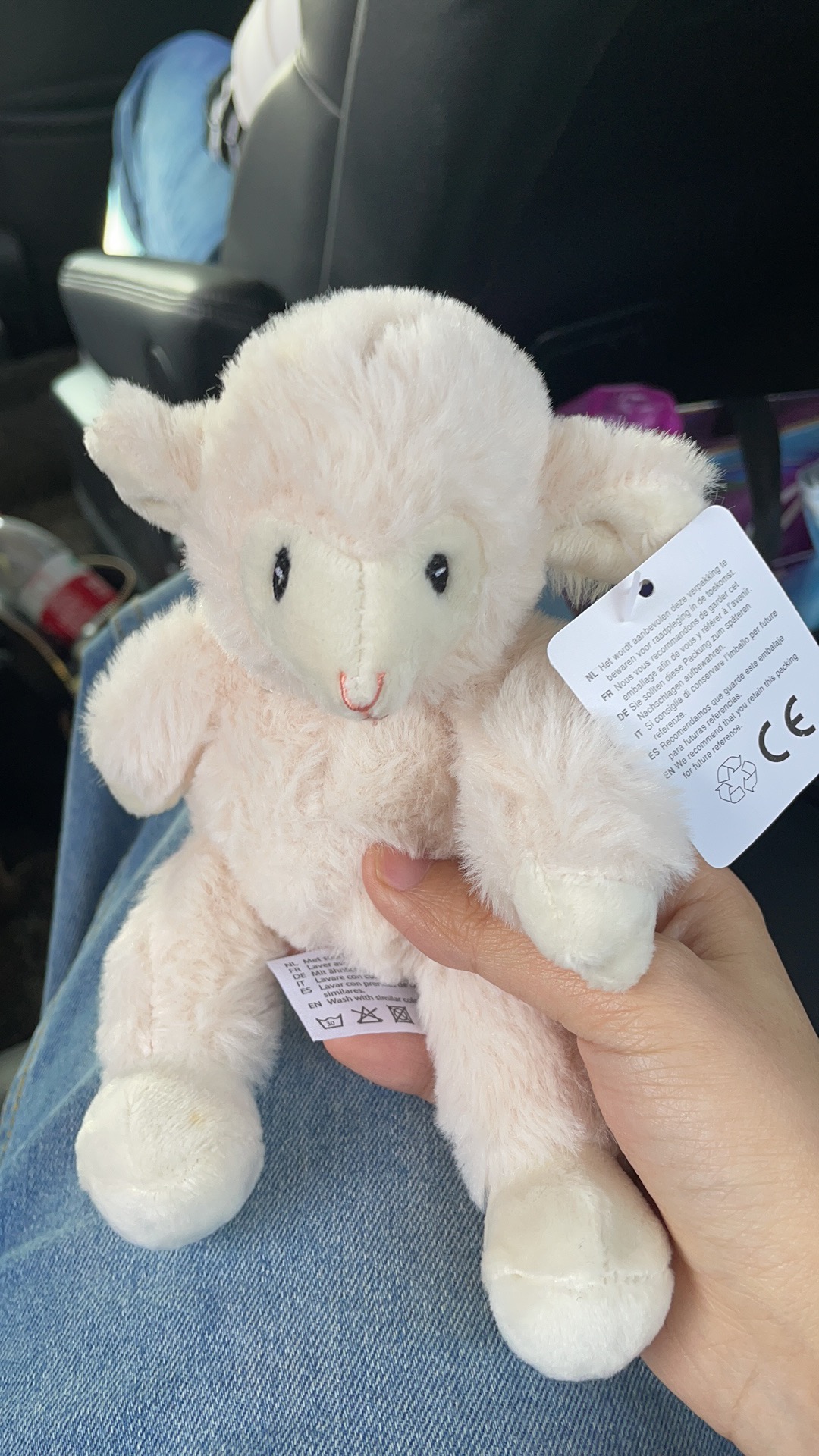 我可以提供一份国内母婴市场床品类产品调研报告