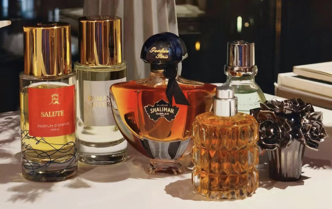 我可以商务抖音红薯微博香水香氛垂类KOL30位投放