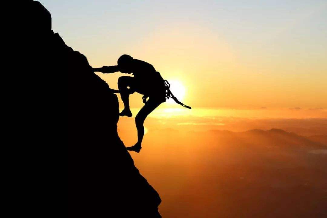 我可以8年以上互联网金融行业和零售行业销售经验以及大客户开发服务经验