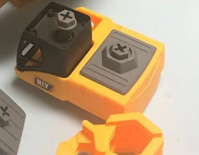 我可以协助解决编程开发中的常见问题，技术经验丰富10年+经验