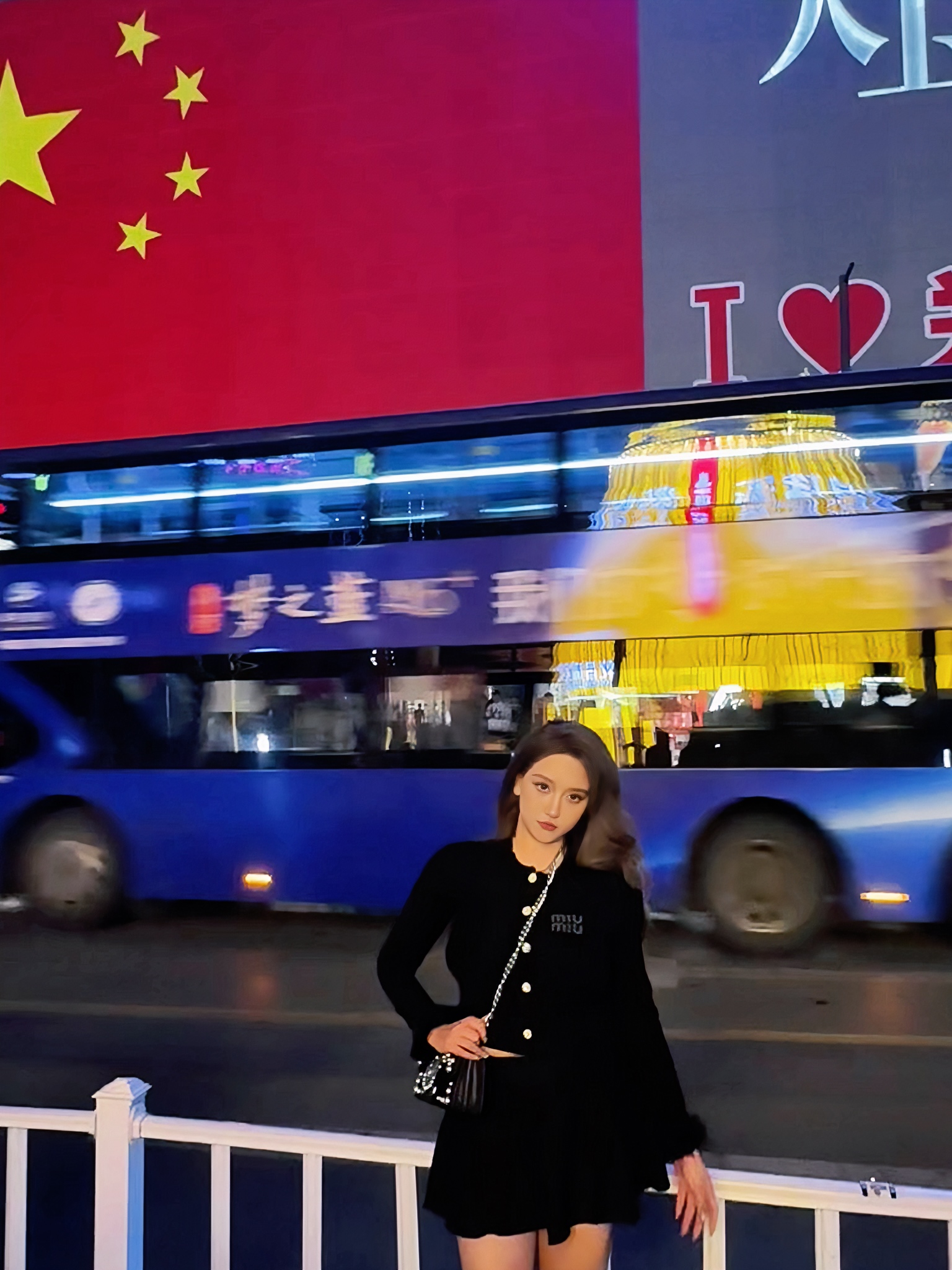 我可以陪玩1王者、吃鸡等手机游戏。