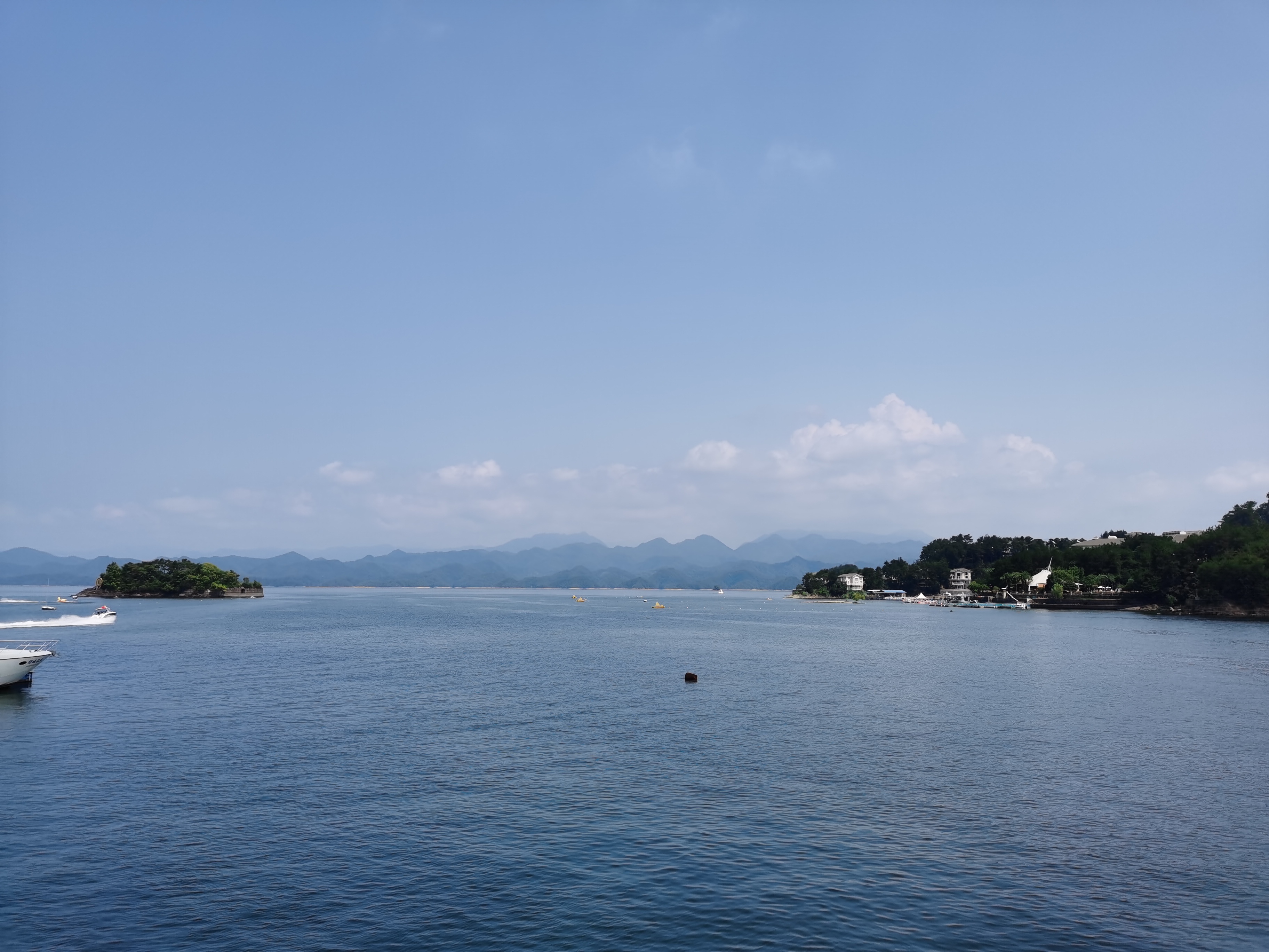 我可以1.我可以完成测试用例设计，2.接口自动化测试，3.UI自动化