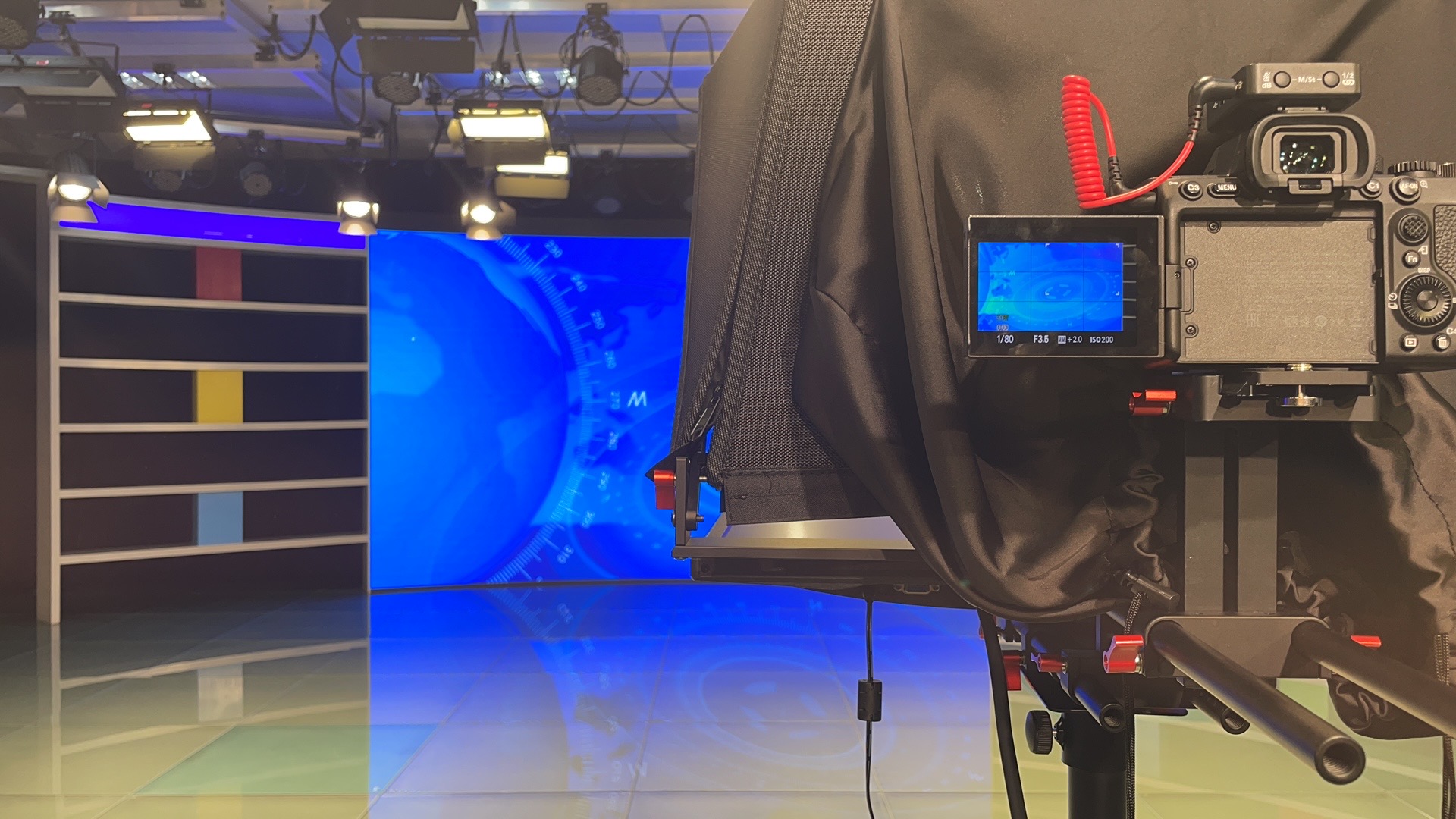 我可以做文案/视频拍摄/剪辑/后期 ，主打一条龙服务