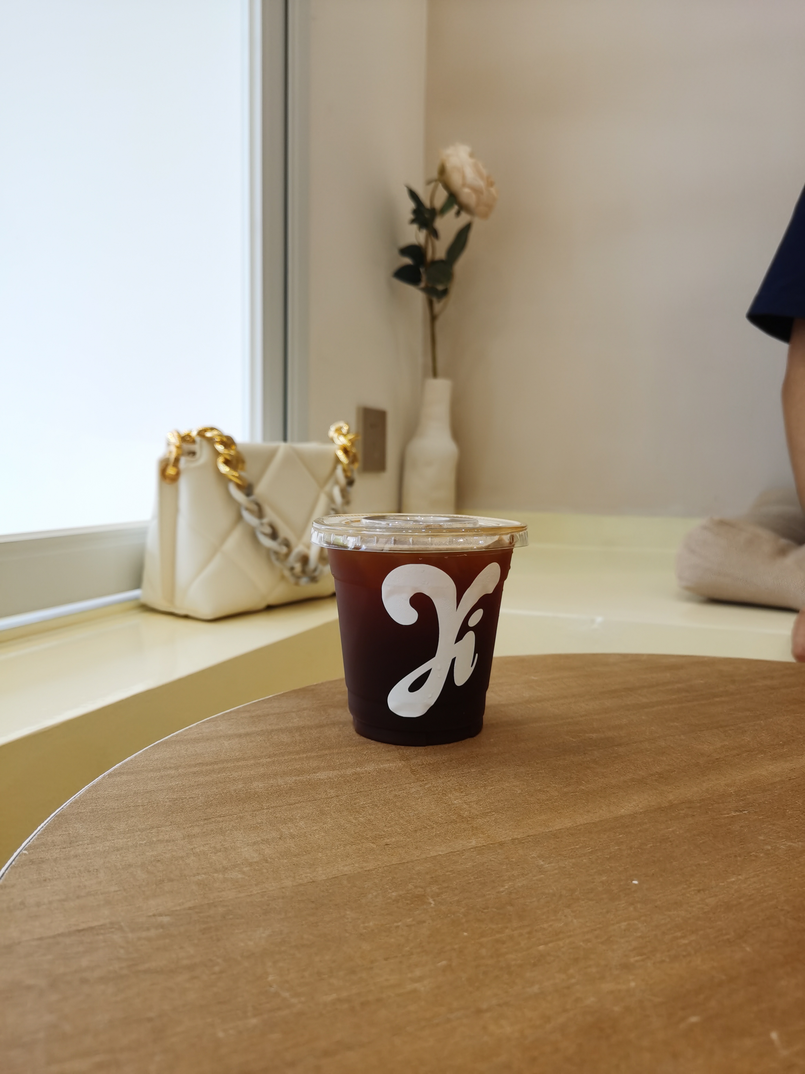 我可以300字文案、PPT修改、撰写PPT等