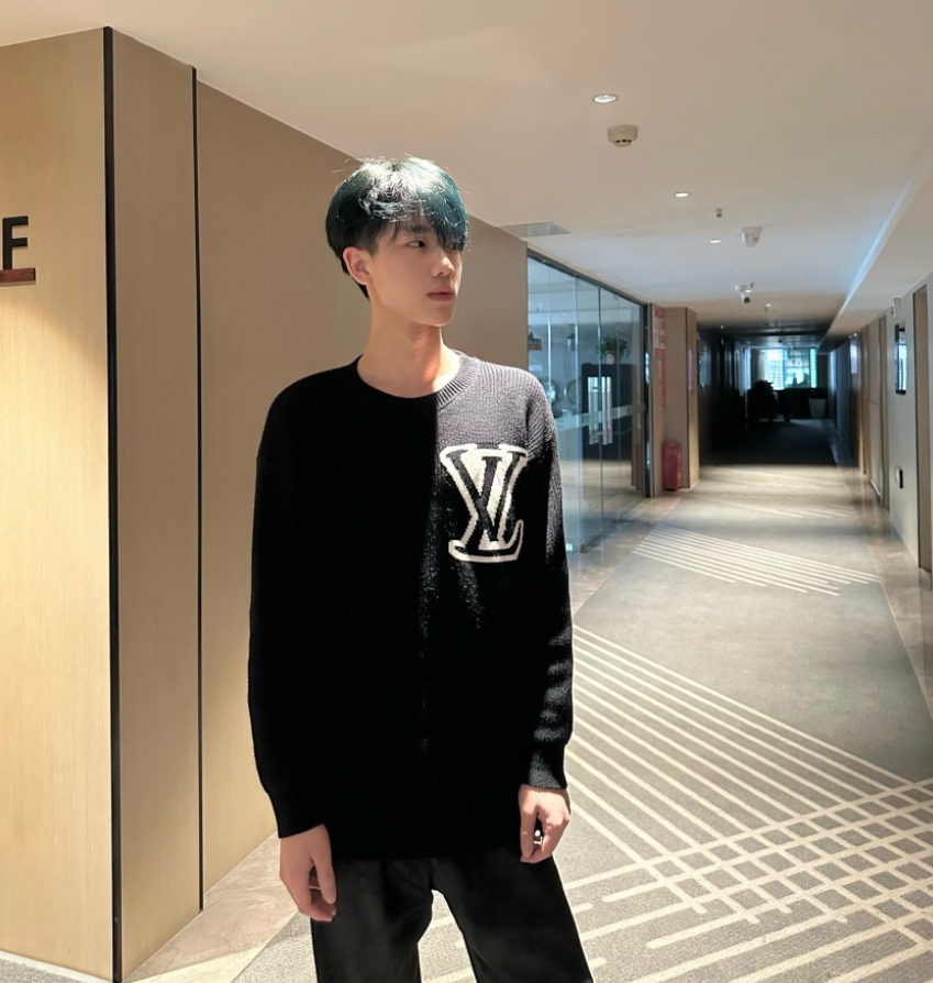 我可以做1000字以内的英语翻译和P图