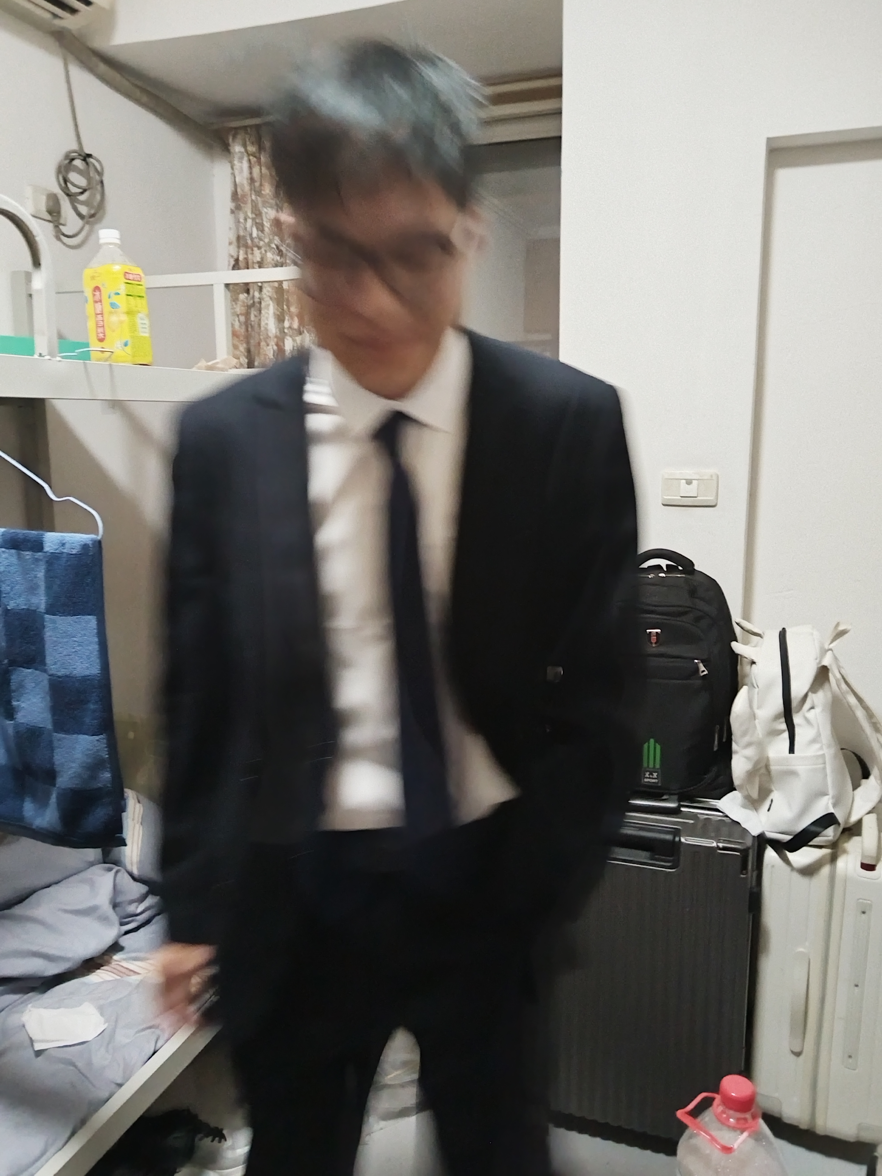 我可以游戏陪玩不给钱都可以1