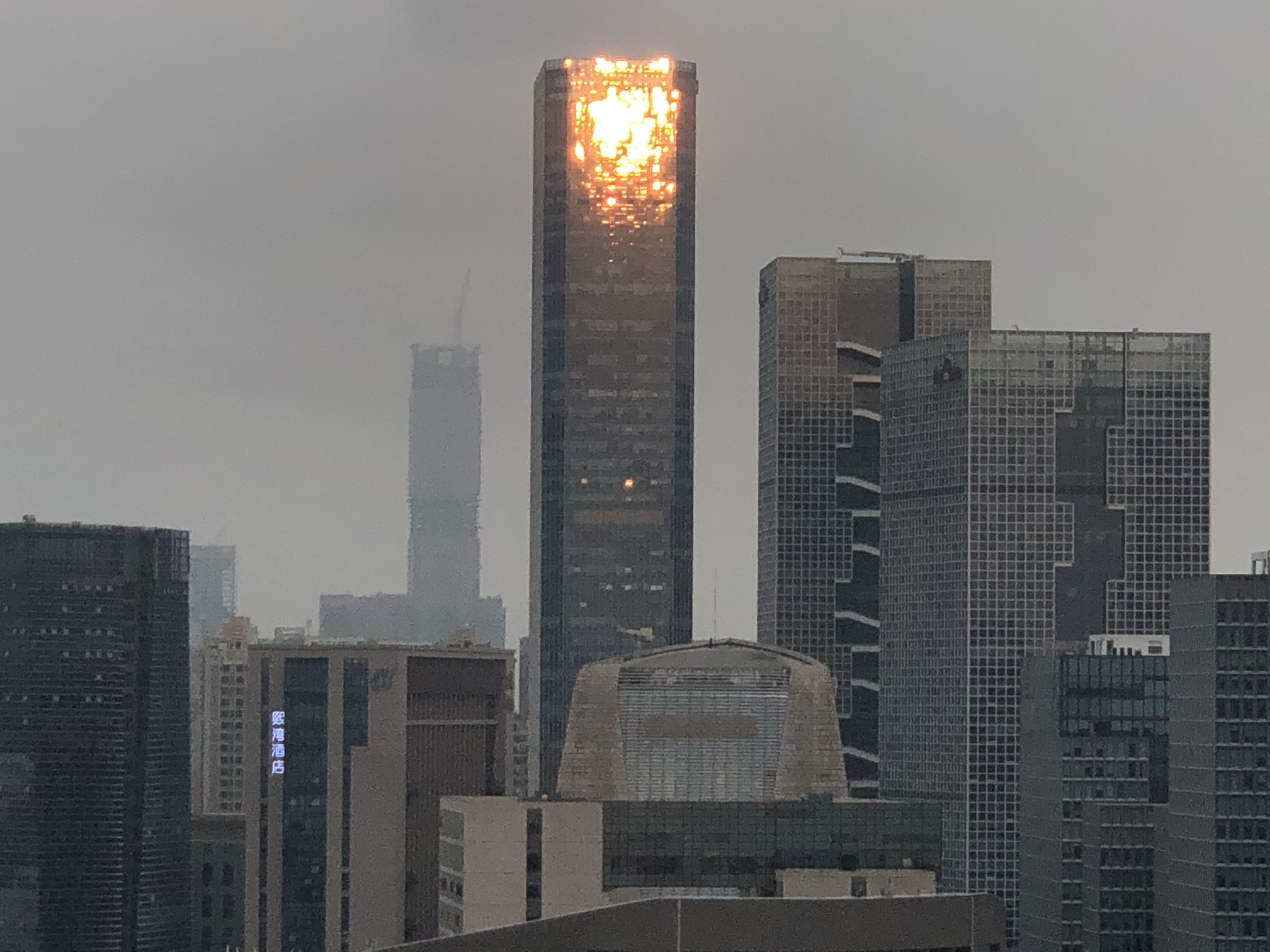 我可以提供1次供应链、采购体系流程搭建，风险点识别相关咨询