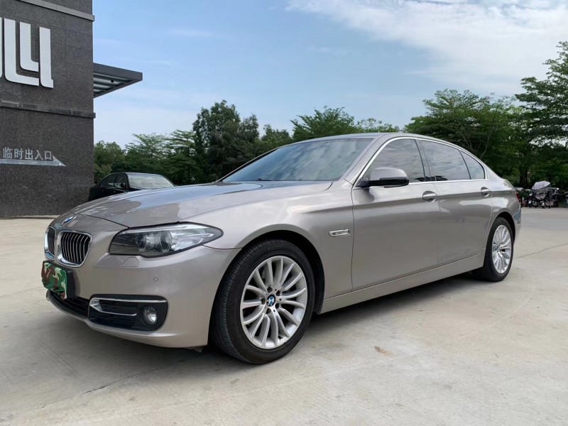我可以做一天专业司机，可提供宝马5系轿车
