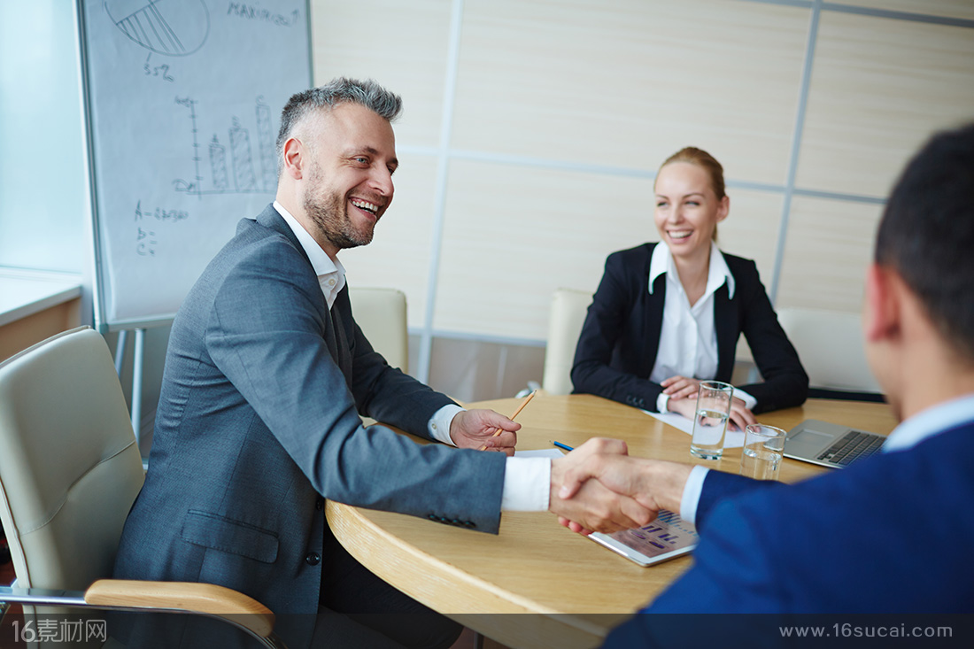 我可以做财务分析和将资料整理成一份excel、Word进行统计分析