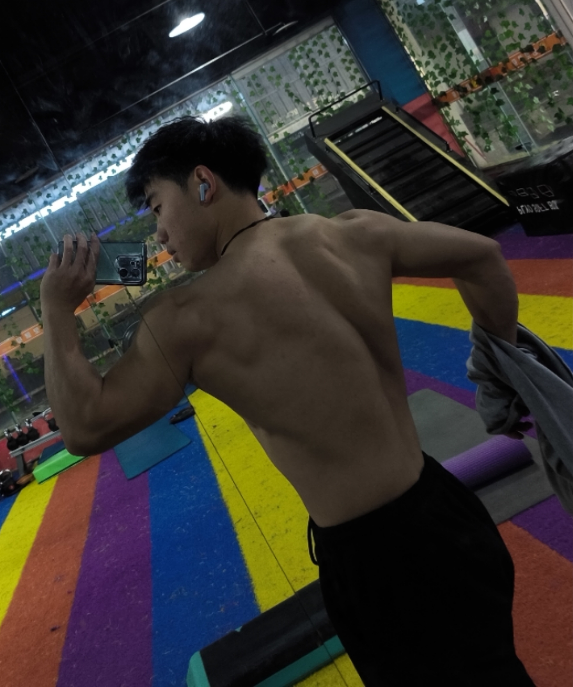 我可以让你练出好身材，减掉肚子，3天内让你感觉到健身很简单