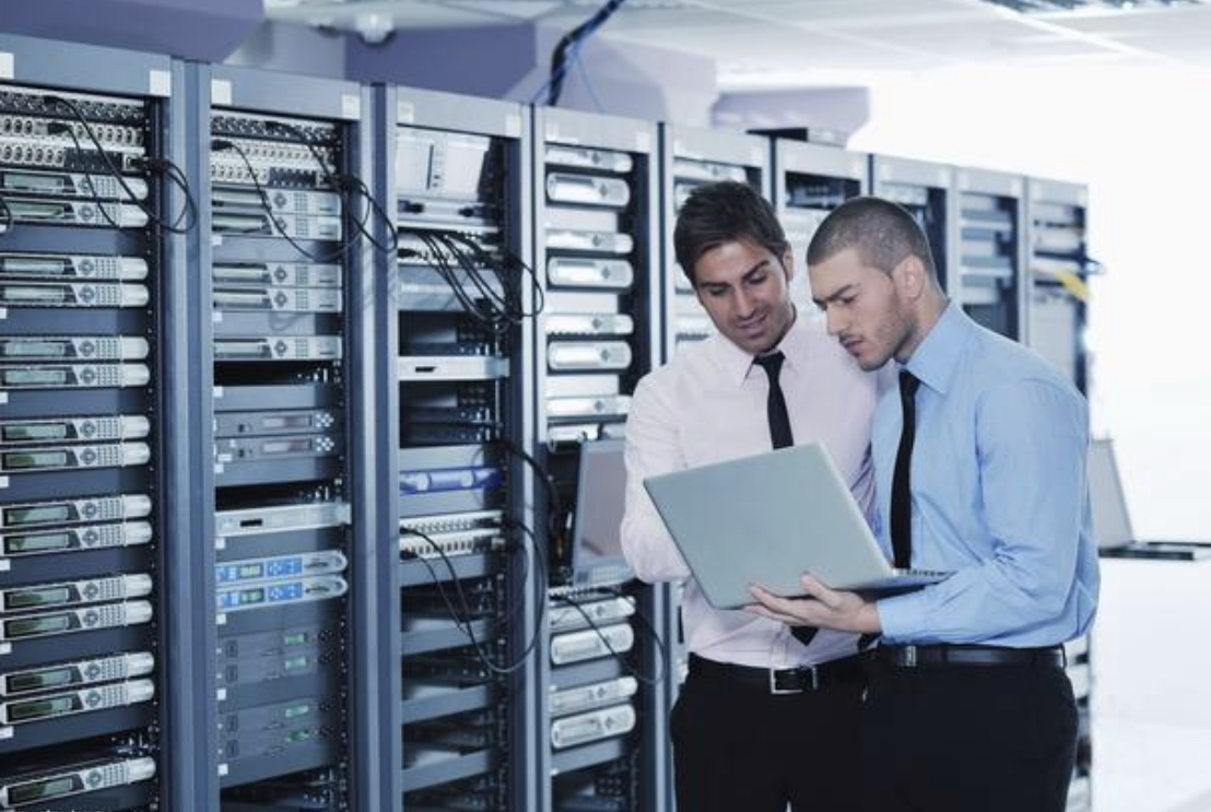 我可以路由器及交换机安装调试（含思科、锐捷、华三等设备）。电话交换机安装调试。机柜理线，配线架安装等工作