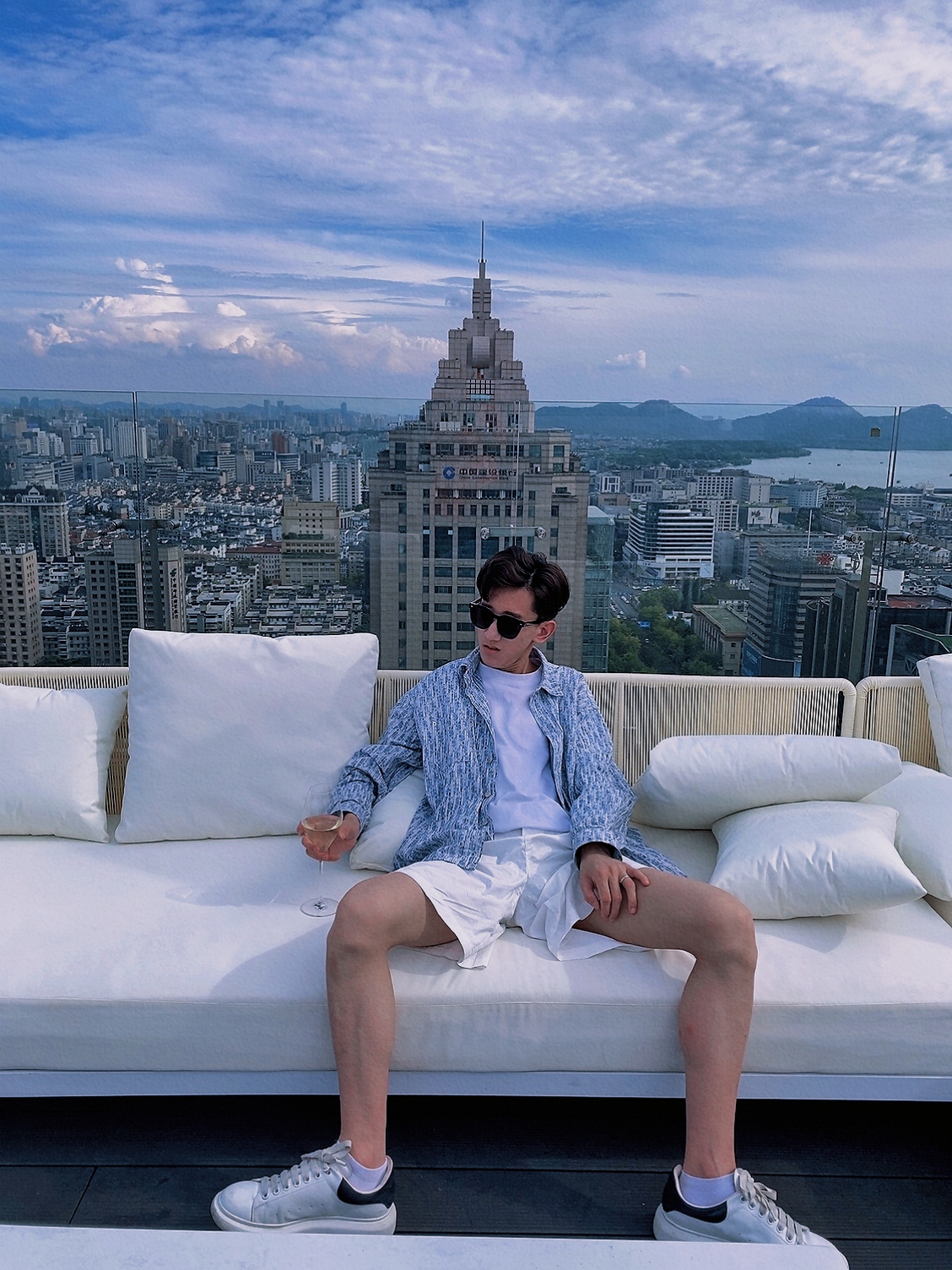 我可以帮你搭一些回头率很高的穿搭