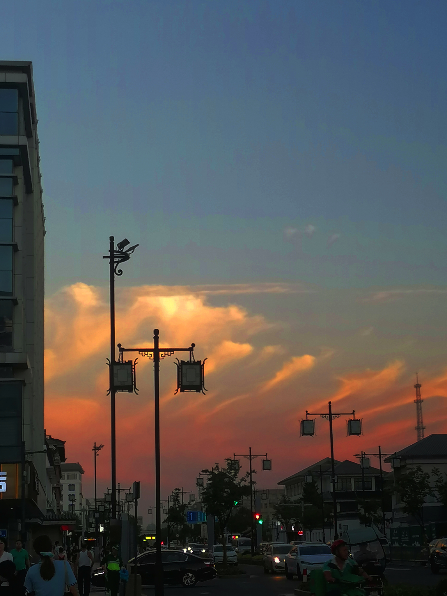 我可以做你的树洞  倾听你一小时的诉说