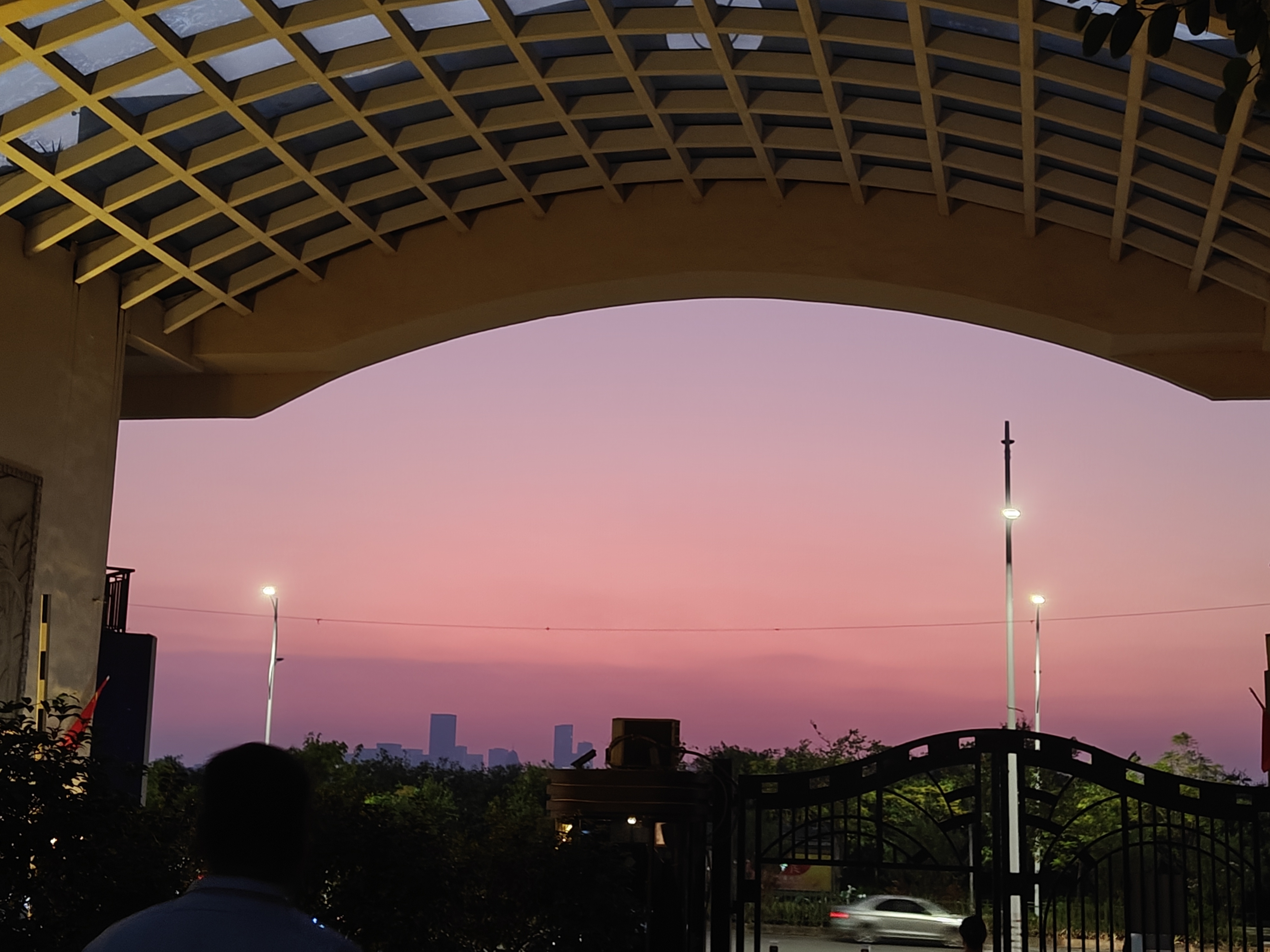 我可以当你一小时的树洞倾听你的想法与心声