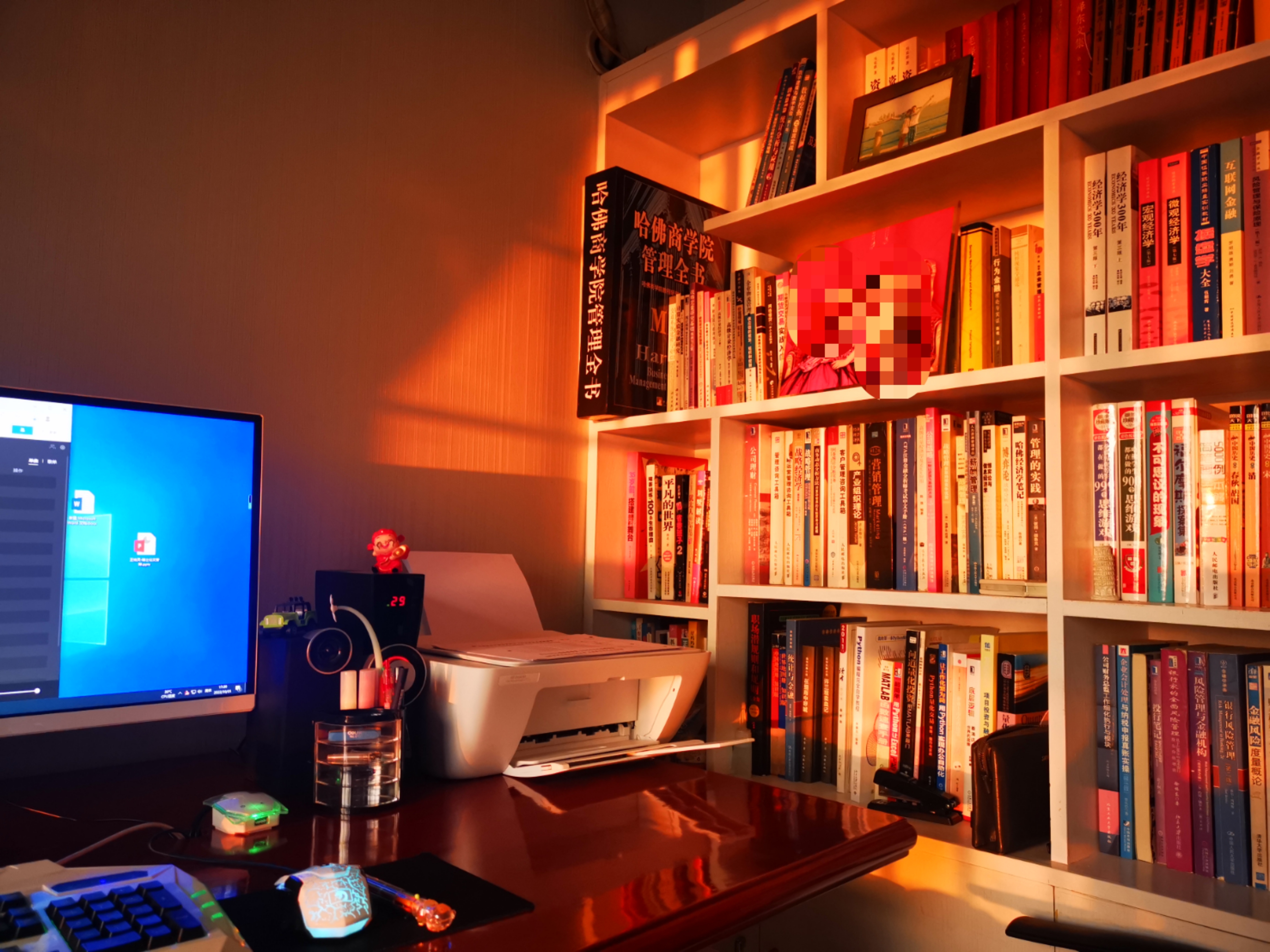 我可以1商业策划咨询，数学建模，智能算法