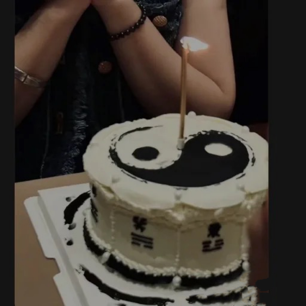 我可以玄学占卜，针对一个问题给出200字以上的回答