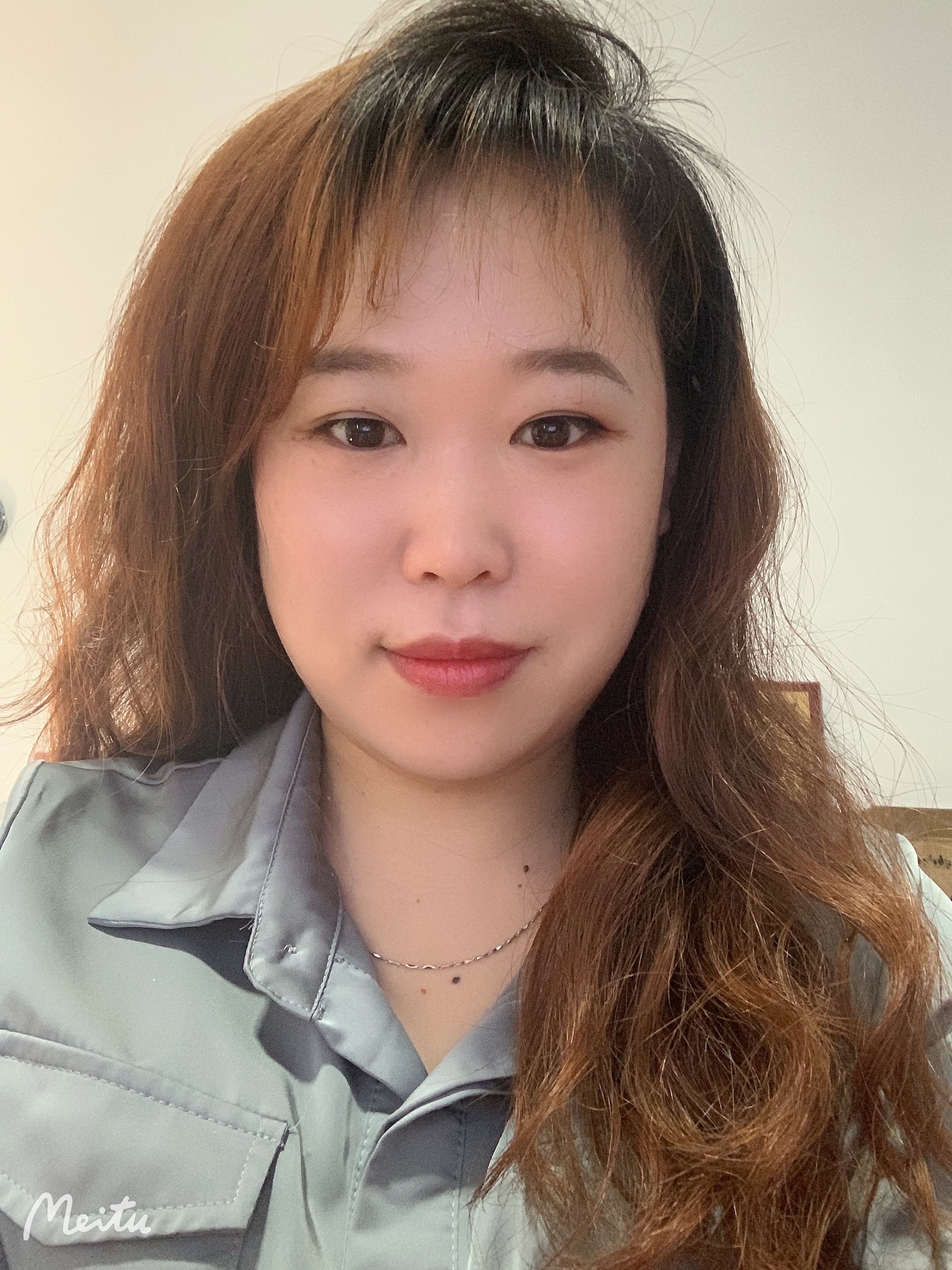 我可以网站免费、付费推广；短视频账户运营、短视频文案、拍摄、剪辑7秒-3分钟；软文撰写100字-1000字