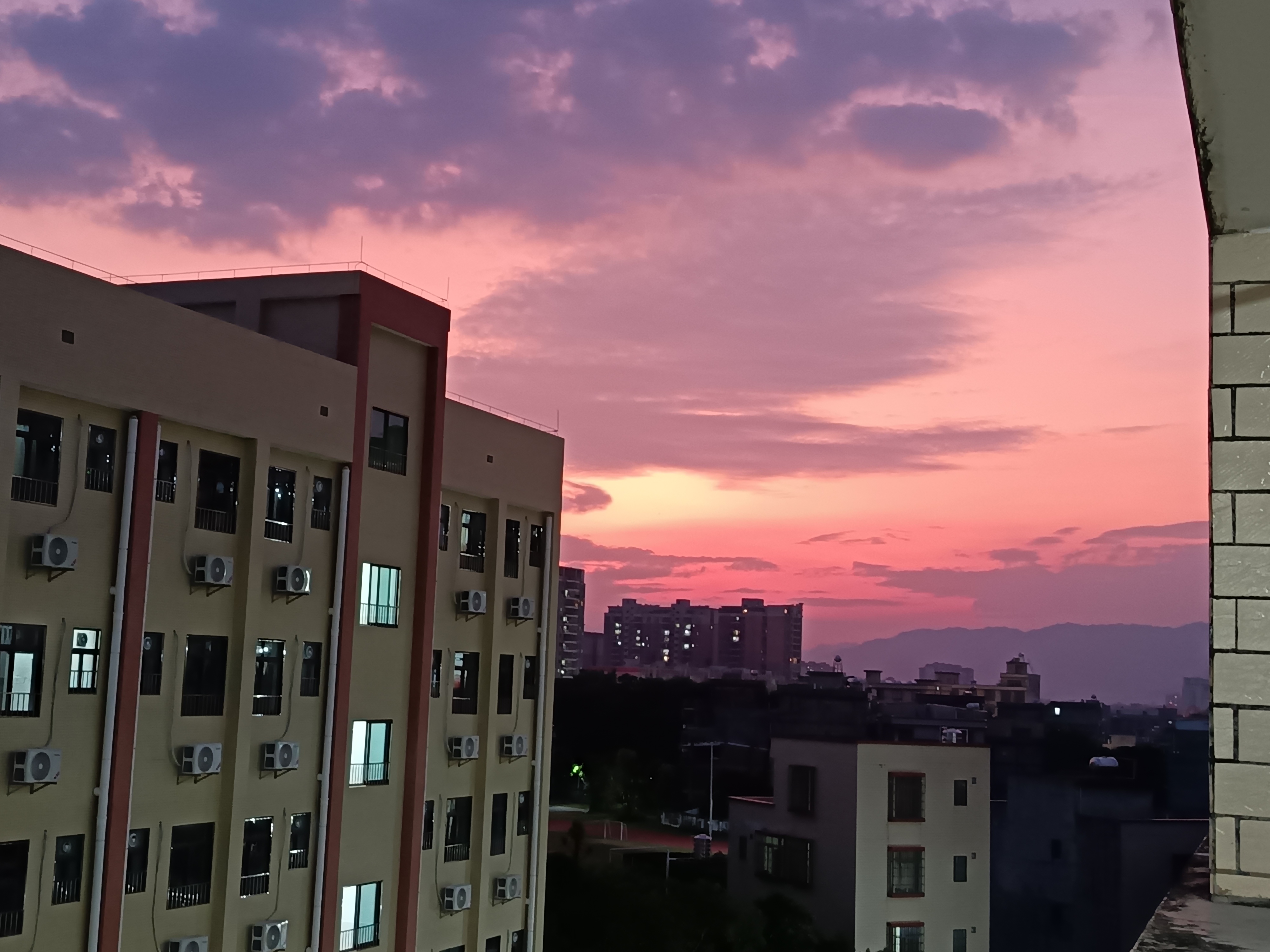 我可以配500字的文章