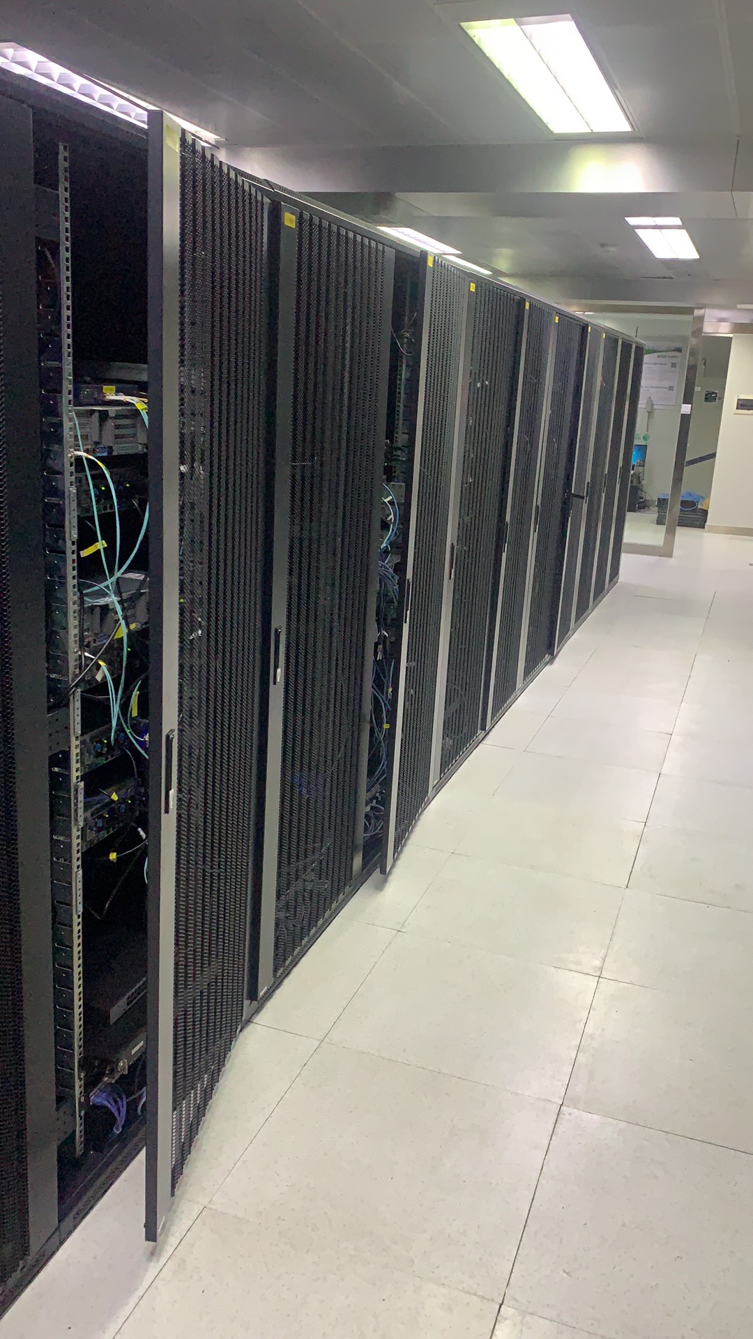 我可以Rpa 剪辑15秒视频 网络 安全 运维 Linux